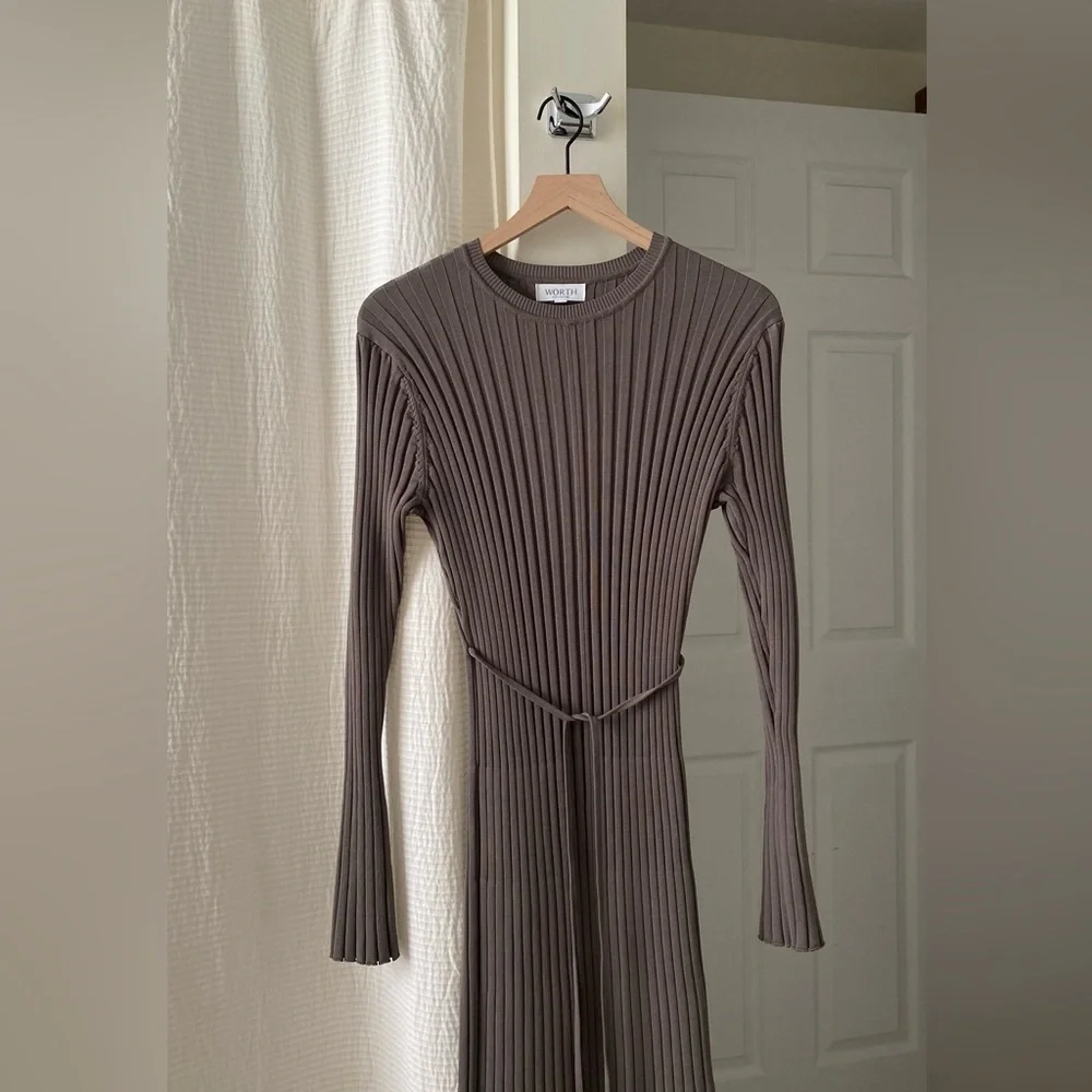 Ribbed Long Sleeve Maternity Maxi Dress - Taupe - Picture 6 of 8